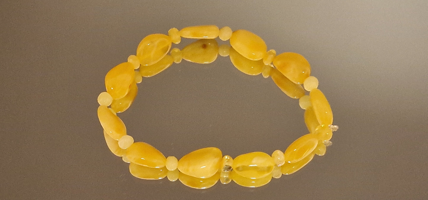 Light Antique Beans Amber Bracelet