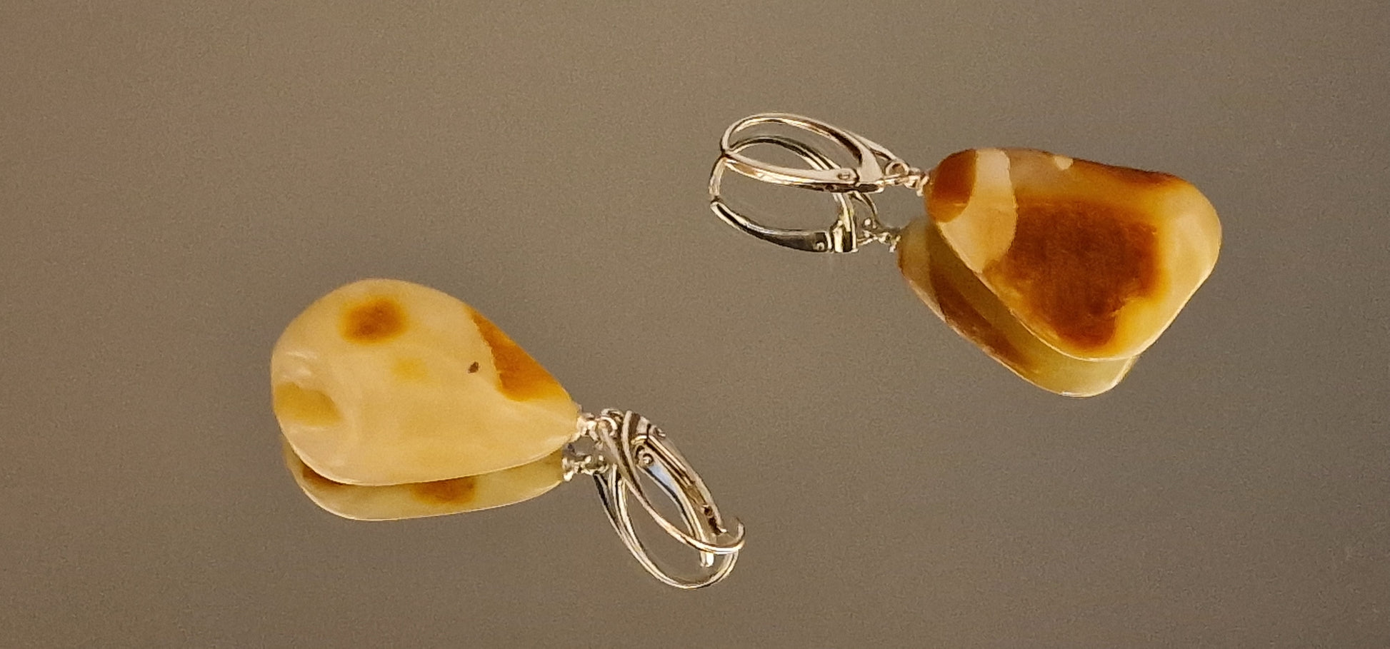 Milky Yellow Bell-Shaped Amber Earrings