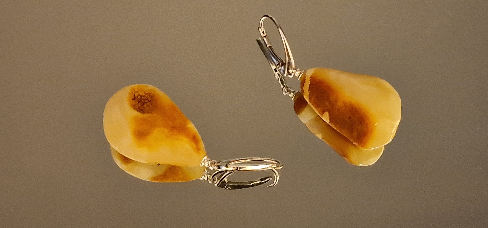 Milky Yellow Bell-Shaped Amber Earrings